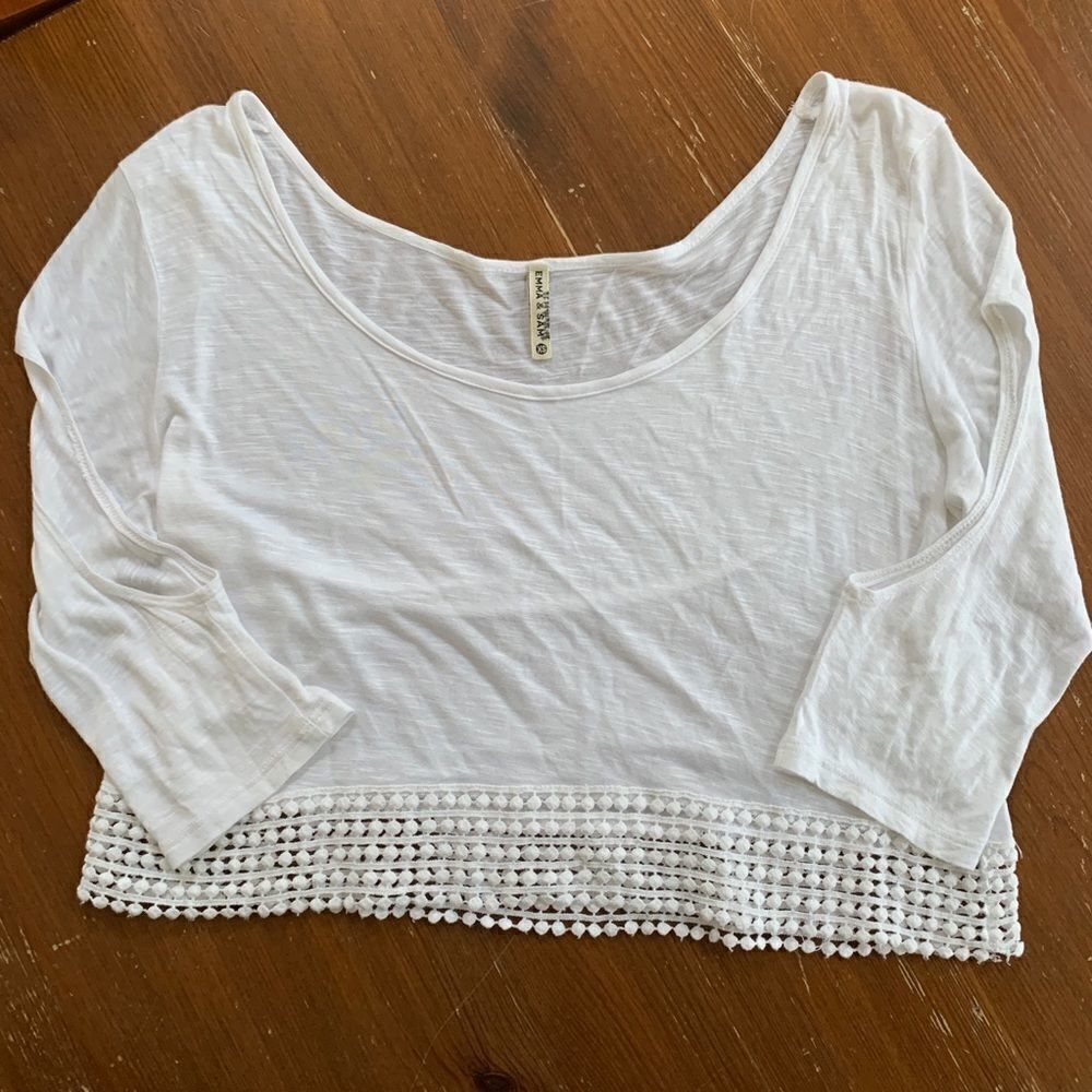 Emma & Sam white crop top - Picture 2 of 4